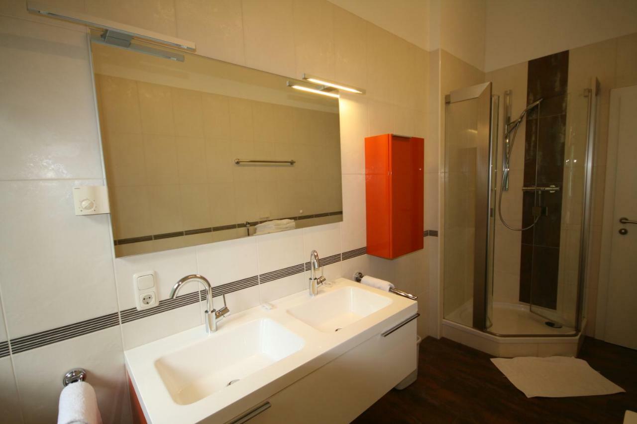 Appartements Zur Kapelle Капрун Екстериор снимка
